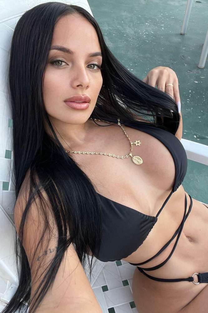 Zoe