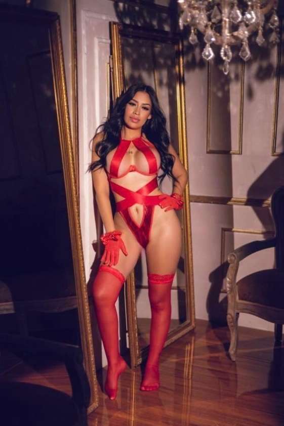 Samantha Duque