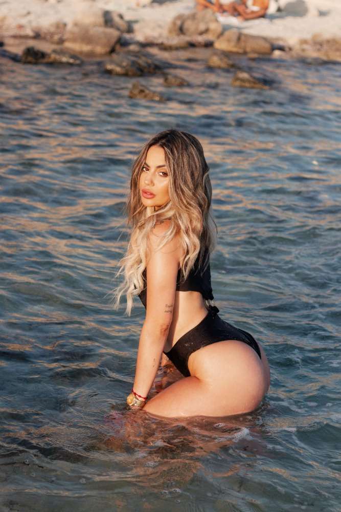 Laura
