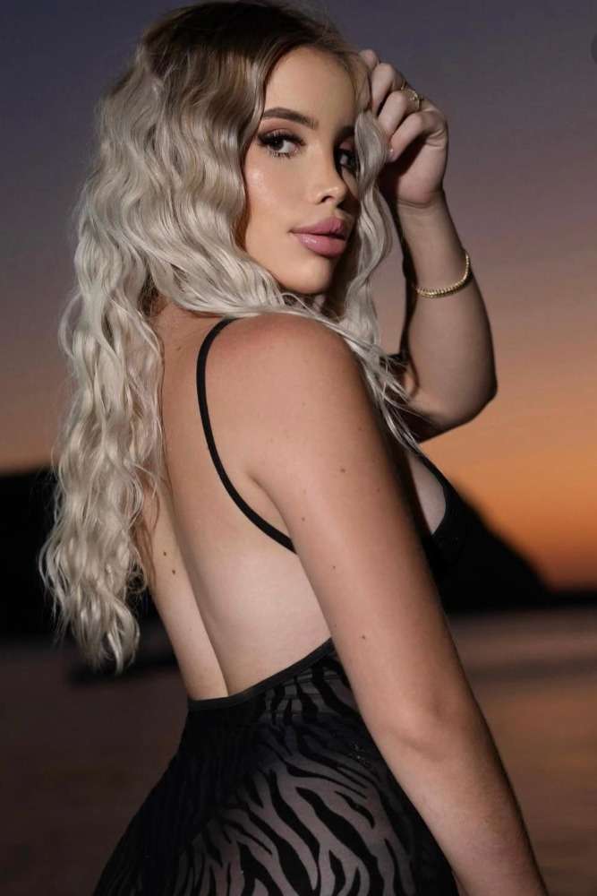 Mía