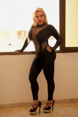 Escort -