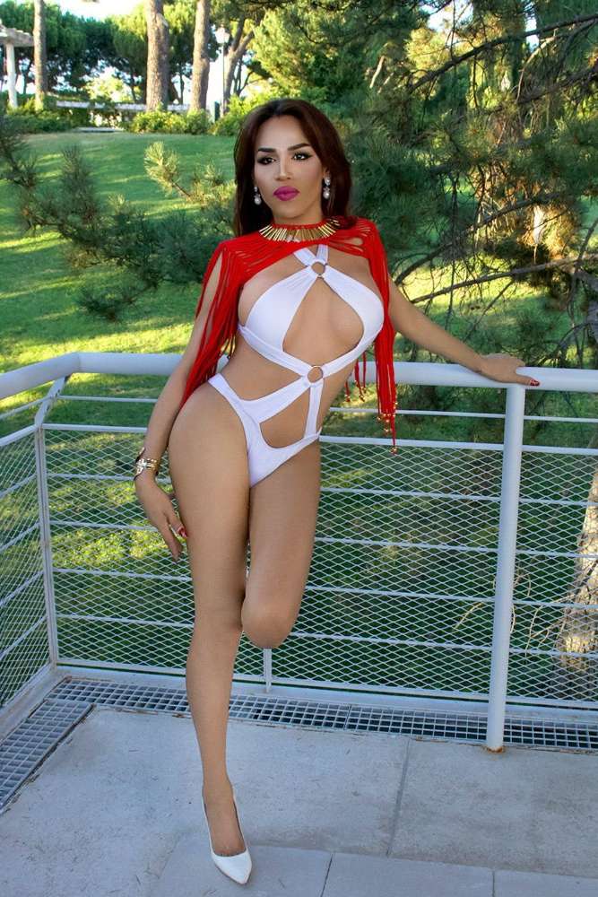 Escort Astrid - Ibizahoney - escort elegant portrait - Fiery and sexy shemale in Ibiza town - in Ibiza 1