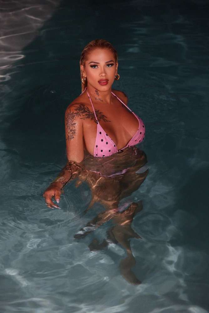 Escort Erika - Ibizahoney - 