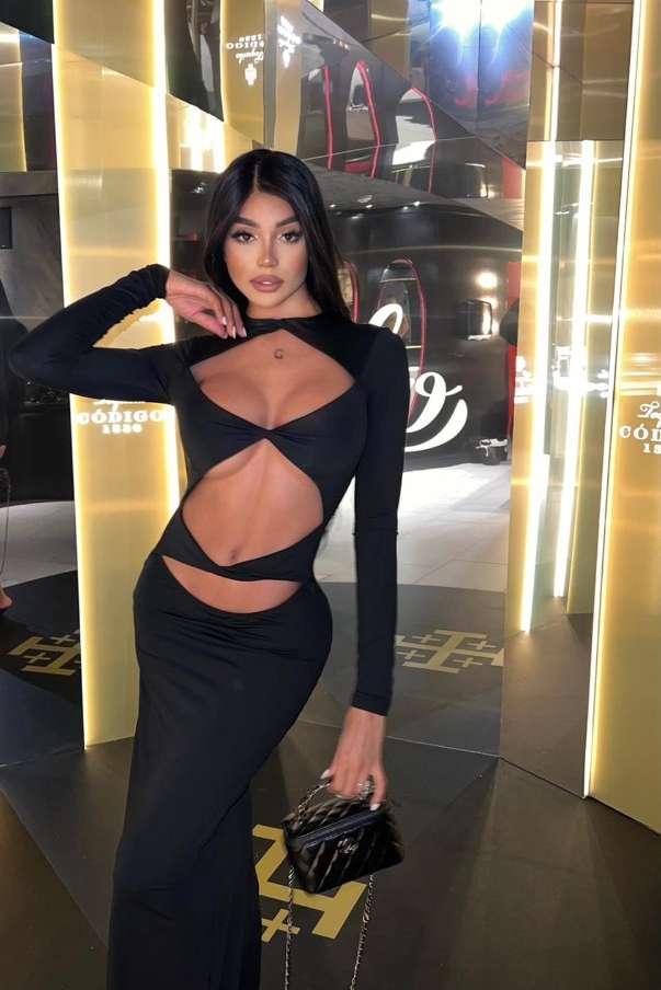 Escort Melania - Ibizahoney -