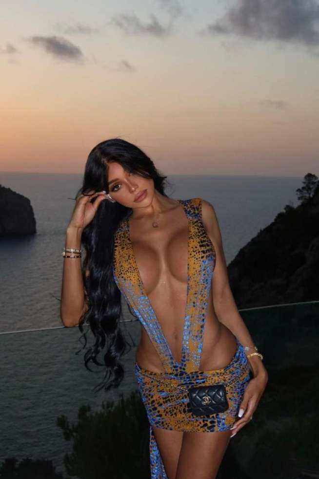 Escort Melania - Ibizahoney - 