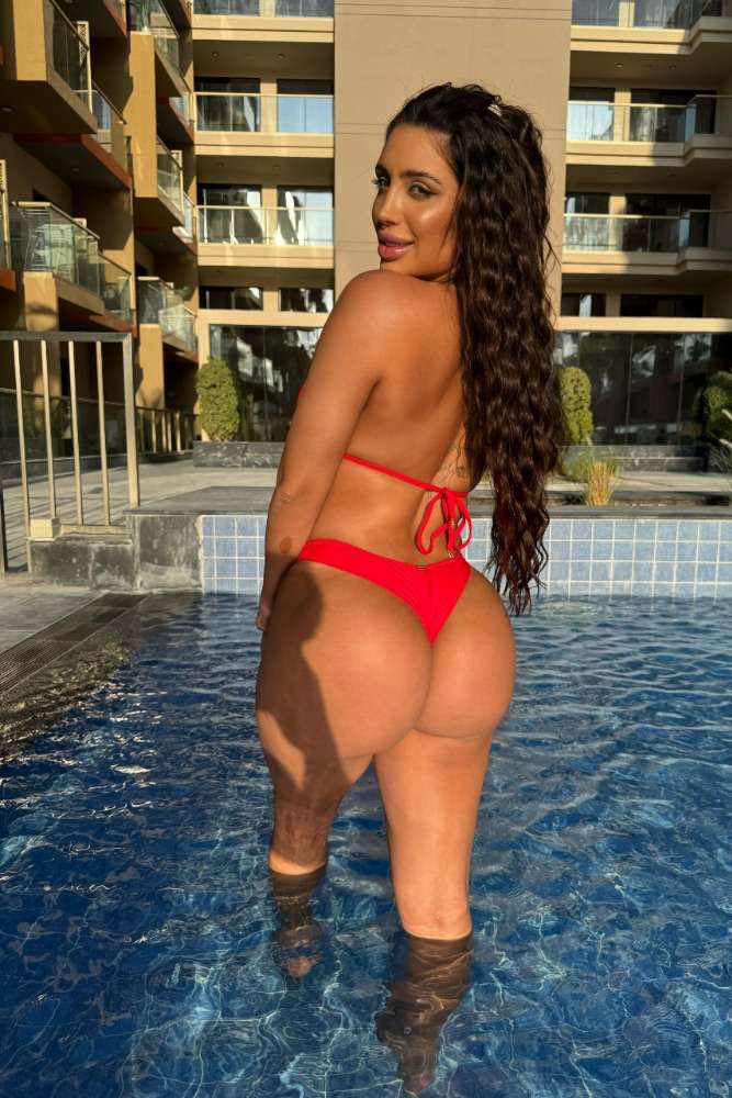 Escort Agatha - Ibizahoney -