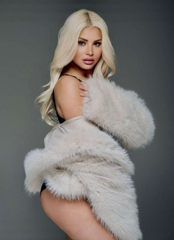 Escort Valentina - Ibizahoney - 