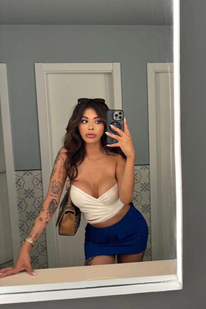 Escort Cherry - Ibizahoney - 