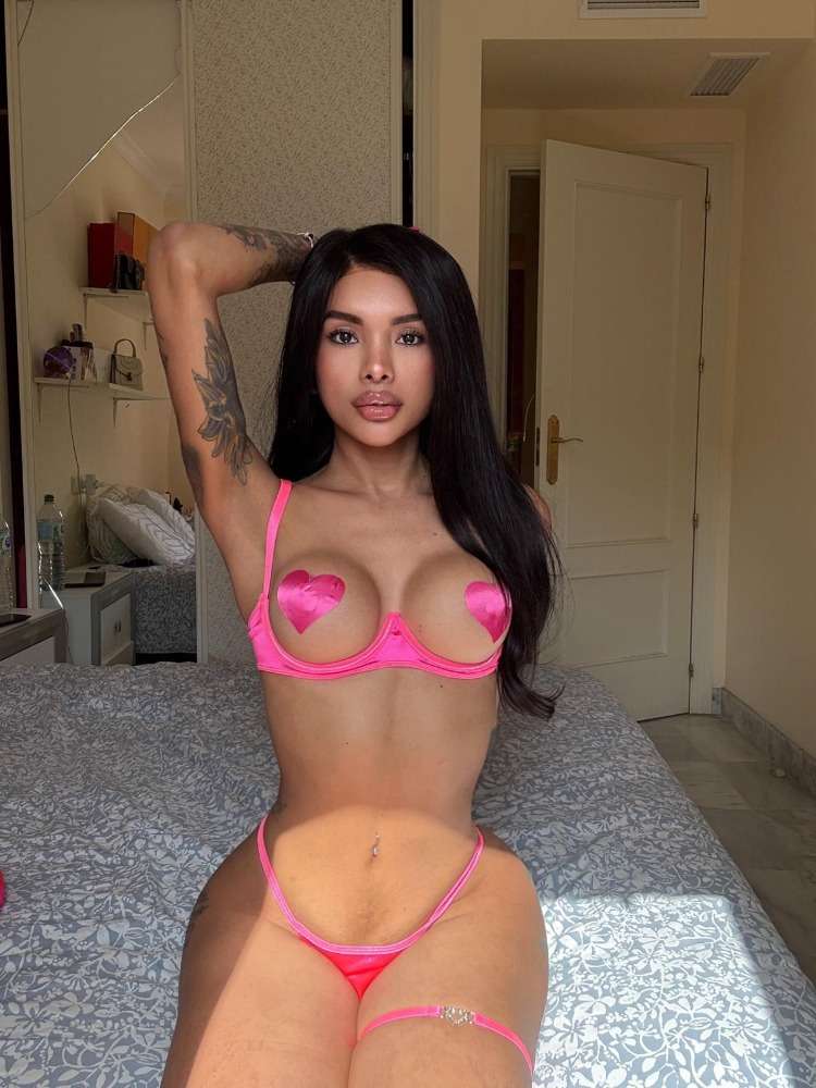 Escort Miley - Ibizahoney - callgirl photo profile - Petite Peruvian Shemale in Ibiza Town - in Ibiza 14