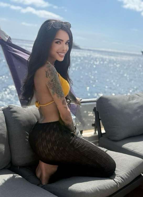 Escort Miley - Ibizahoney - callgirl latin style - Petite Peruvian Shemale in Ibiza Town - in Ibiza 20