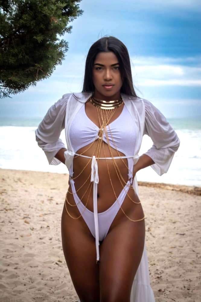 Escort Canela - Ibizahoney - 
