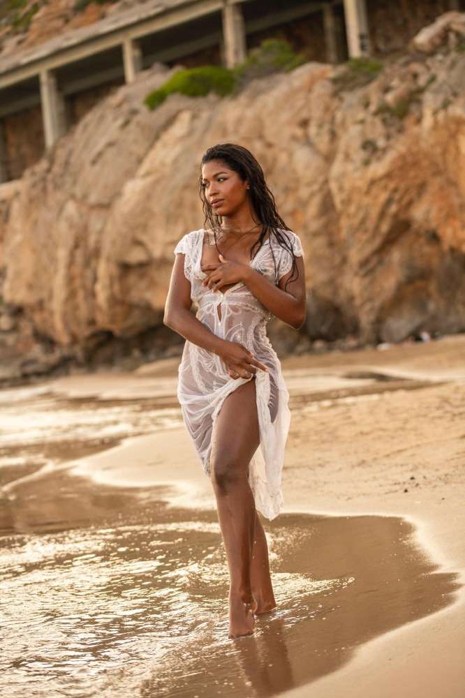 Escort Canela - Ibizahoney -