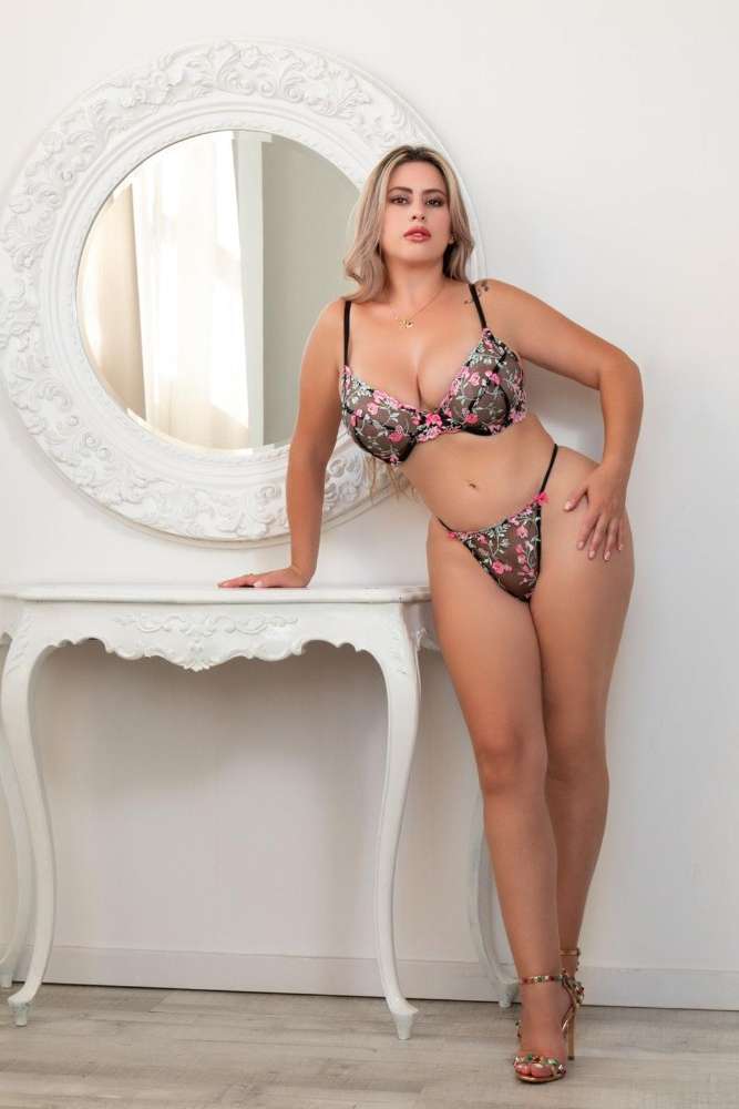 Escort Estrella - Ibizahoney -