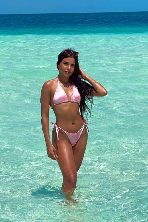 Escort Alisson - Ibizahoney -