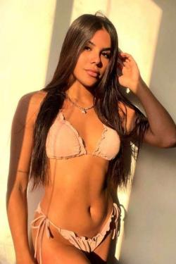 Escort -