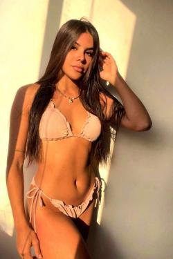 Escort - 