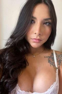 Escort -