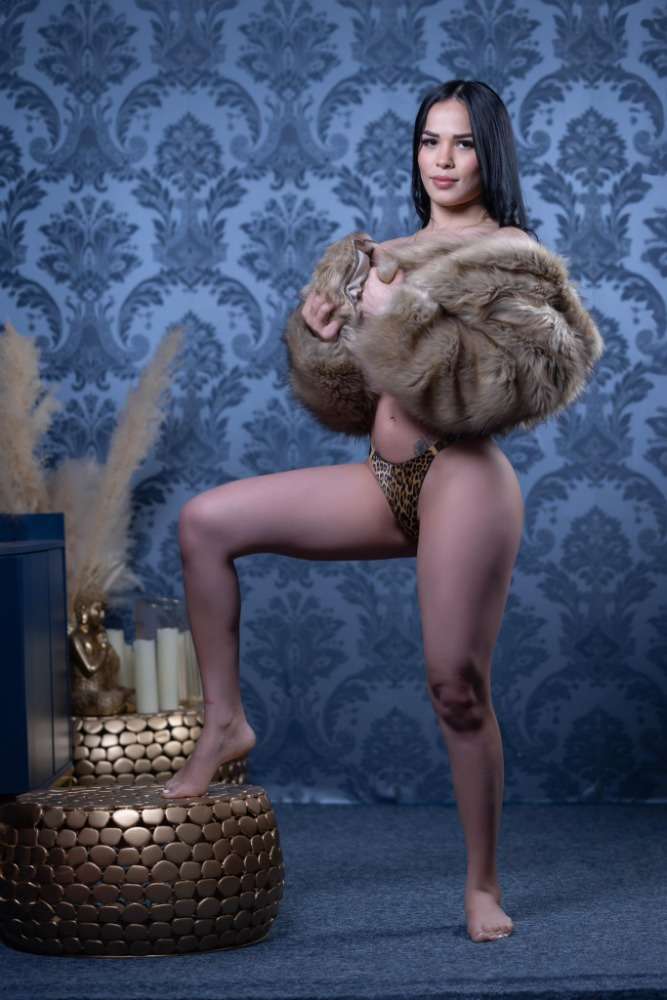 Escort Carolina - Ibizahoney -