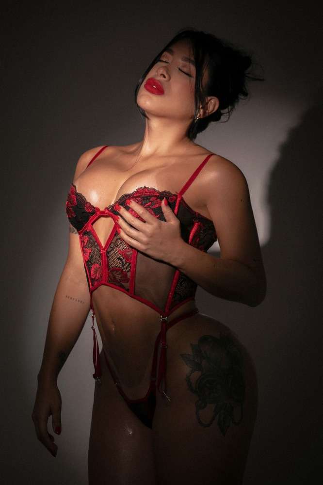 Escort Valentina - Ibizahoney -