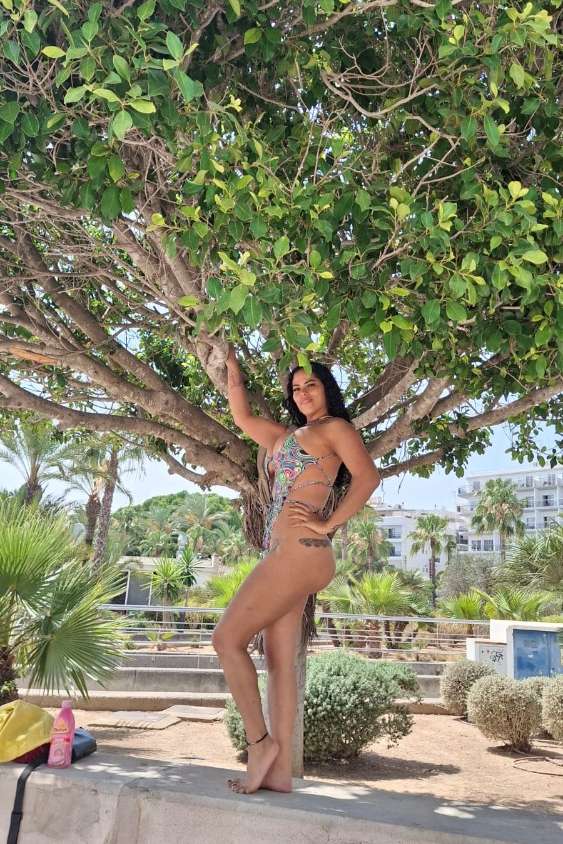 Escort Masaje 4 manos - Ibizahoney -