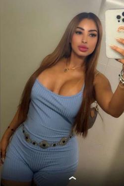 Escort -
