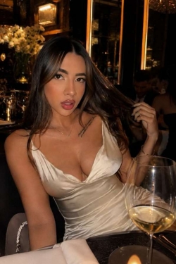 Escort - 