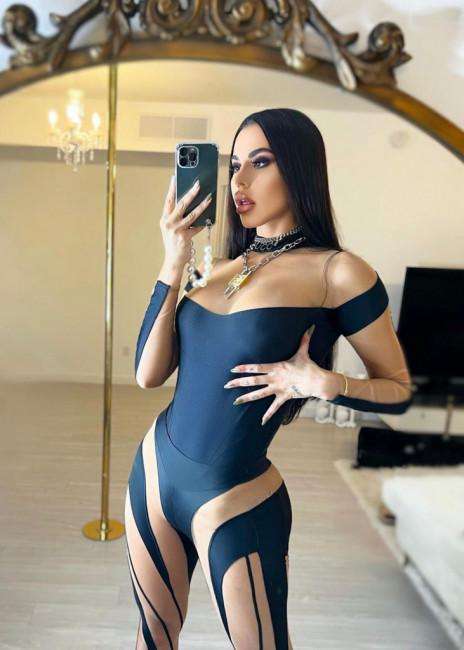 Escort Michelle - Ibizahoney -