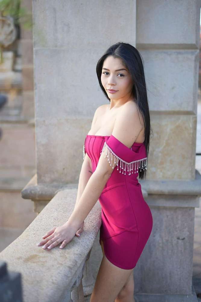 Escort Evelyn - Ibizahoney -
