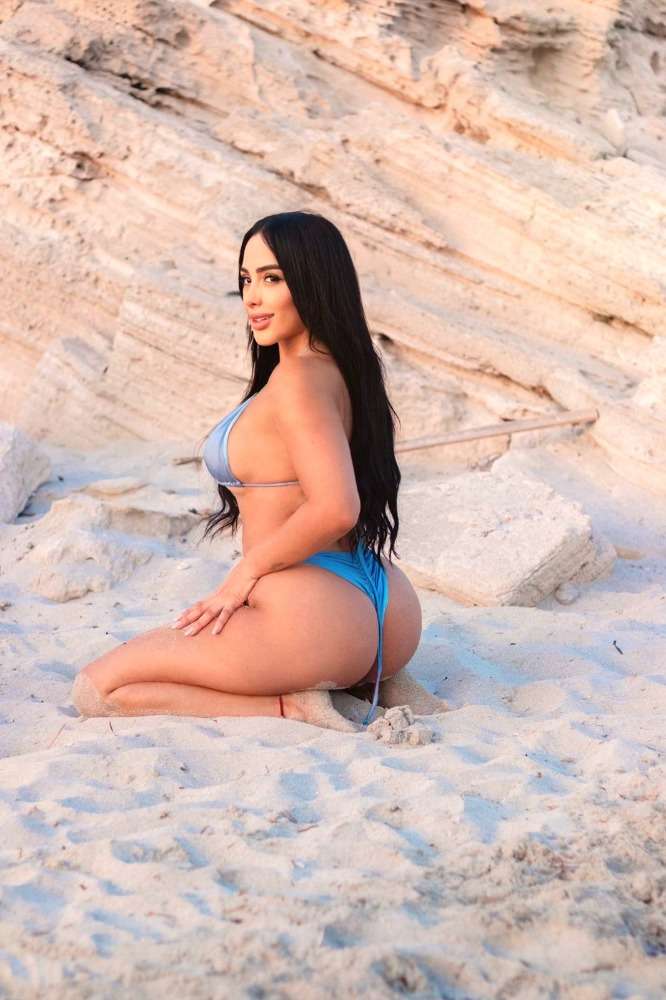 Escort Chanel - Ibizahoney -
