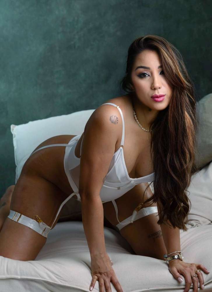 Escort Sheila - Ibizahoney - callgirl latin style - Stunning latin independent companion in Pl... - in Ibiza 4