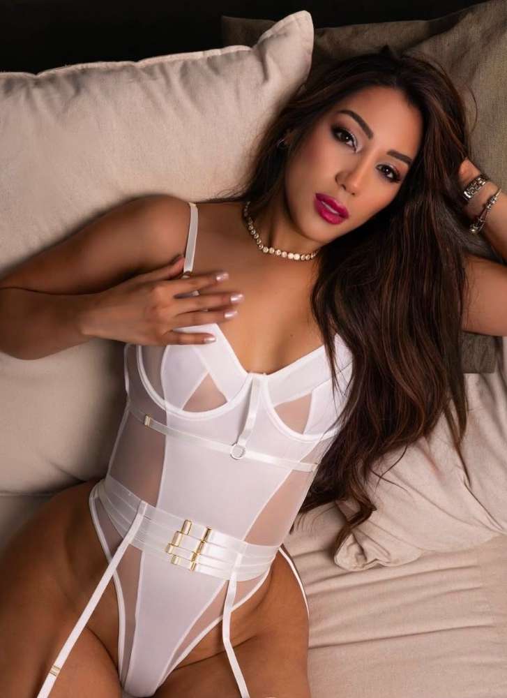 Escort Sheila - Ibizahoney - callgirl sensual look - Stunning latin independent companion in Pl... - in Ibiza 2