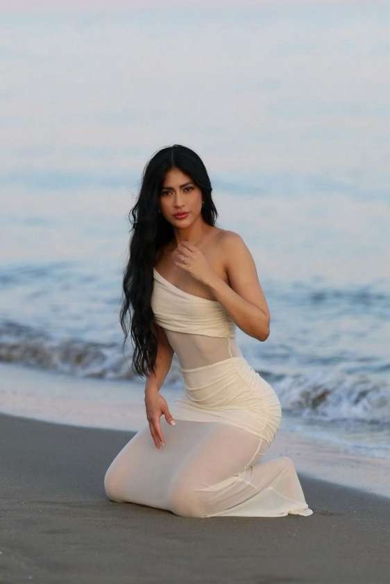 Escort Chanel - Ibizahoney -