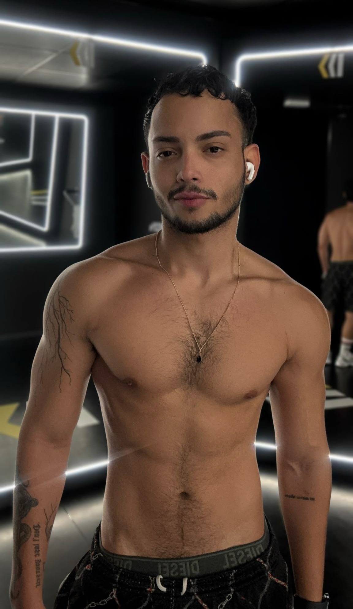 Escort Valentino - Ibizahoney - escort retrato elegante - Escort colombiano muy dulce - en Ibiza 1