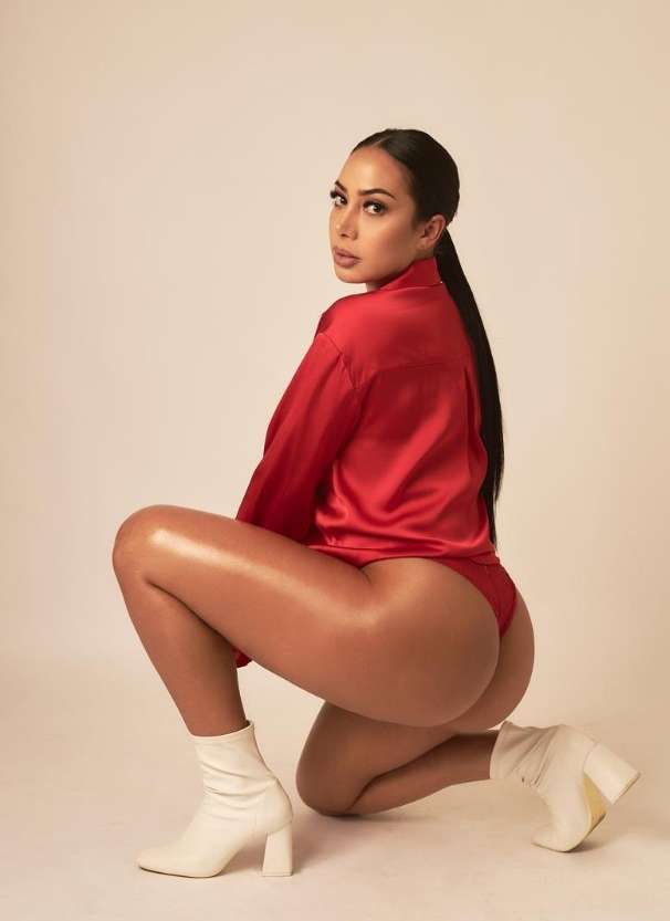Escort Caramelo - Ibizahoney -