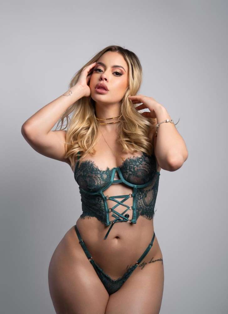 Escort Abril - Ibizahoney - escort imagen de galeria - Rubia colombiana independiente en Playa de... - en Ibiza 5