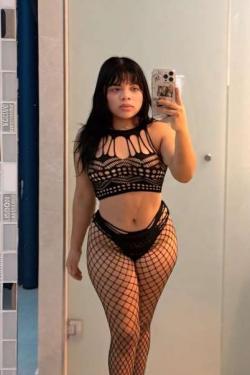 Escort -