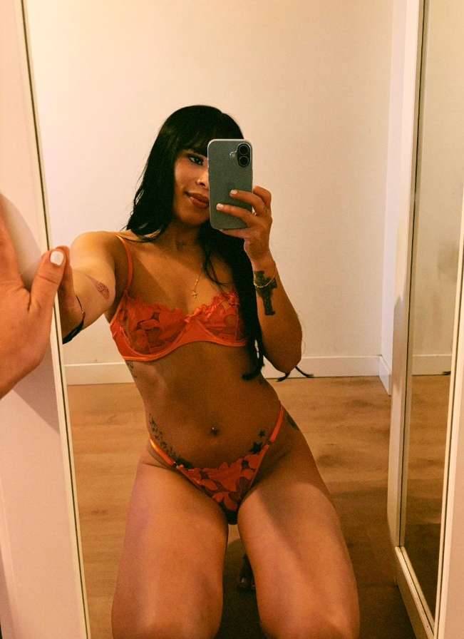 Escort Carolina - Ibizahoney - 