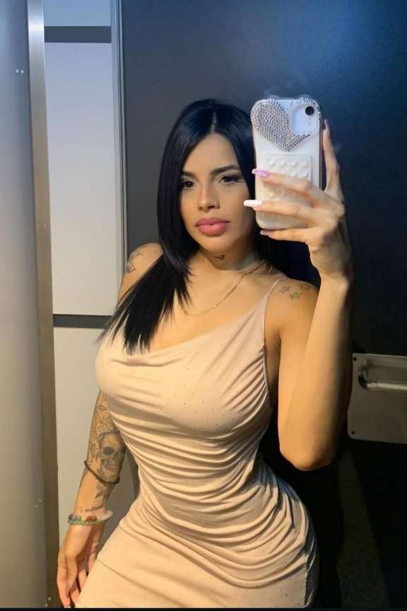 Escort Kendall - Ibizahoney - 