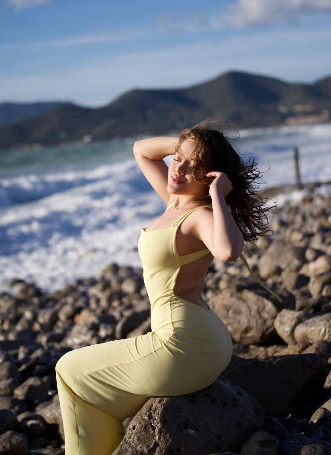 Escort Alyna - Ibizahoney - 