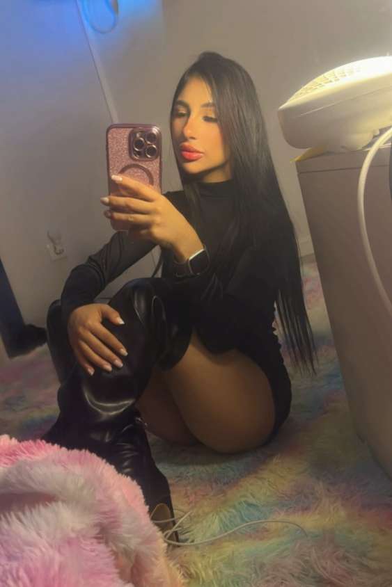 Escort Nicole - Ibizahoney - callgirl perfil fotografico - Guapa independiente en la zona de Playa de... - en Ibiza 14