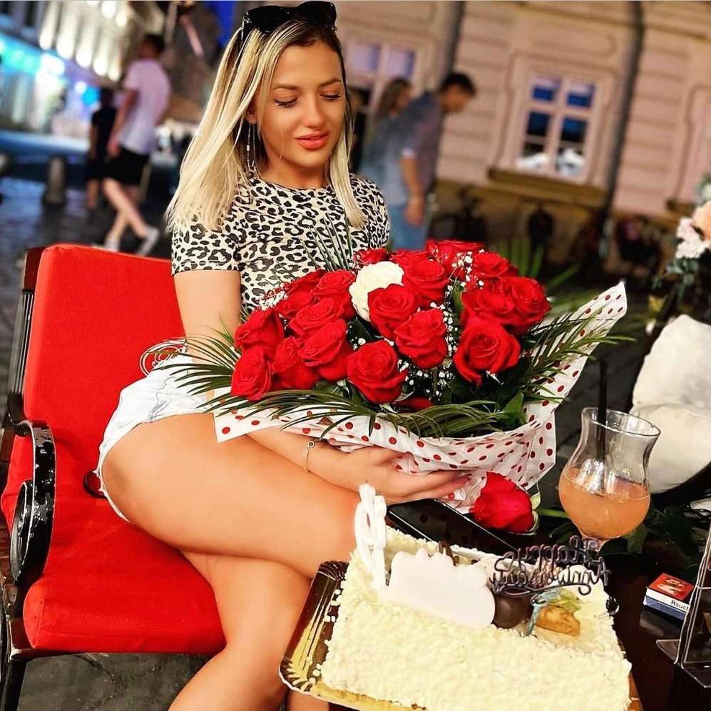 Escort Alison - Ibizahoney - 