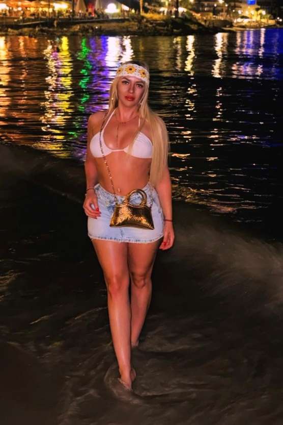 Escort Alison - Ibizahoney - 