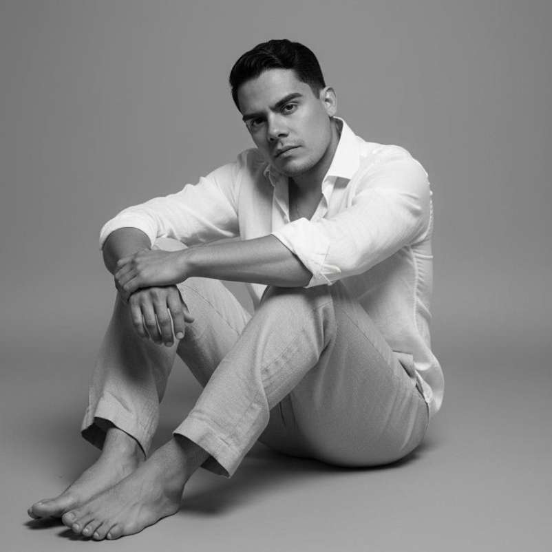 Escort Emiliano - Ibizahoney - 