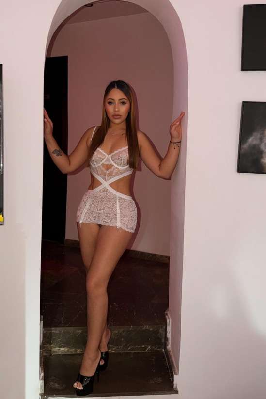 Escort Emily - Ibizahoney - 