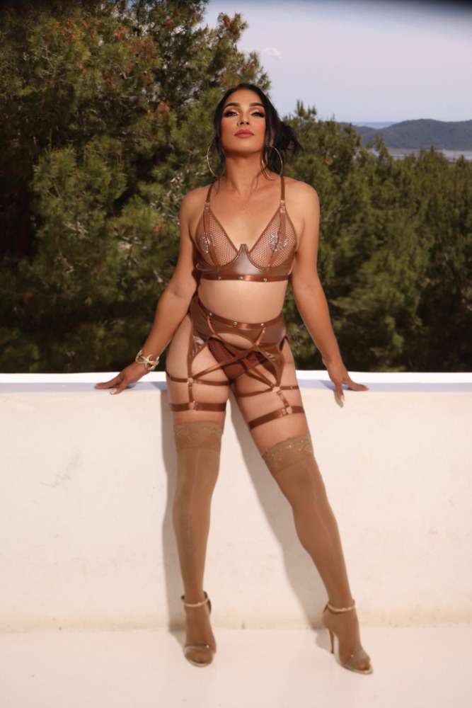 Escort Ana-Conda - Ibizahoney - 