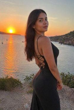Escort - 