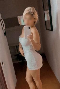 Escort - 