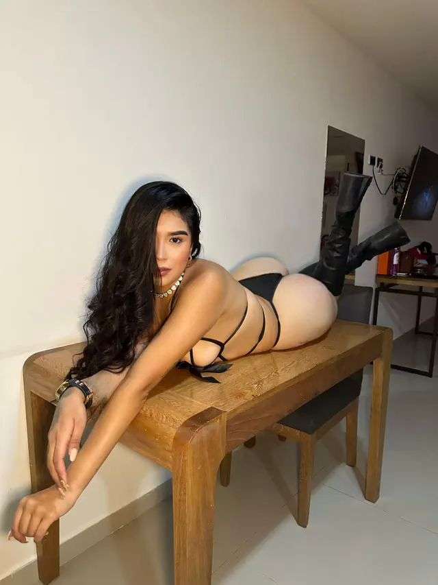 Escort Lara - Ibizahoney - 