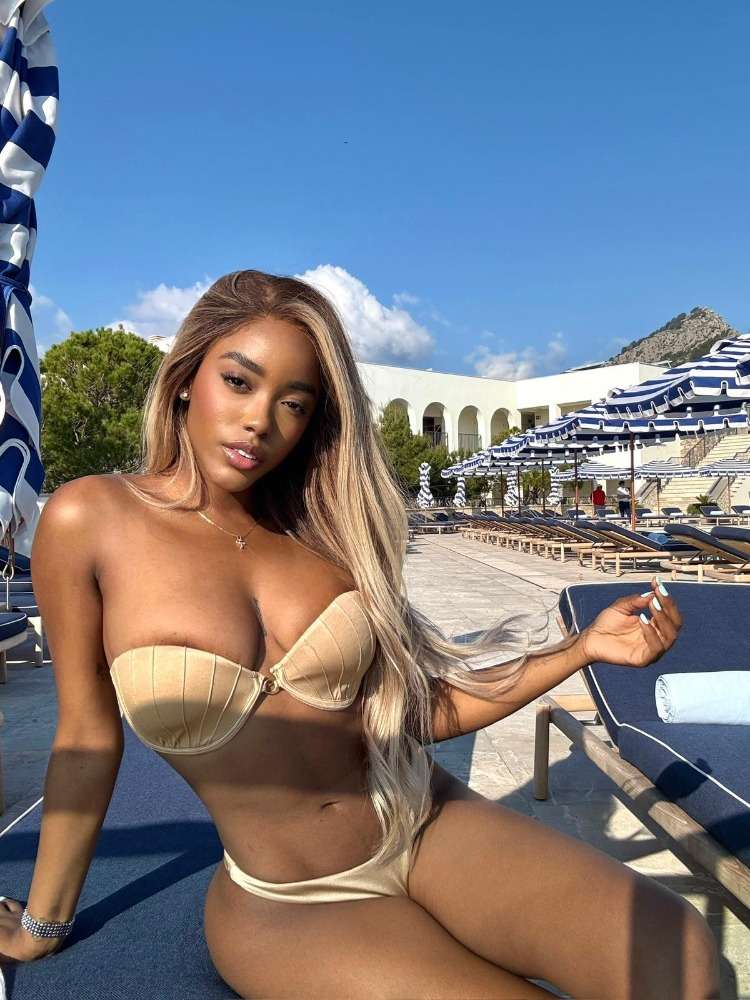 Escort Isabella - Ibizahoney - 