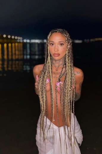 Escort Alice - Ibizahoney - 